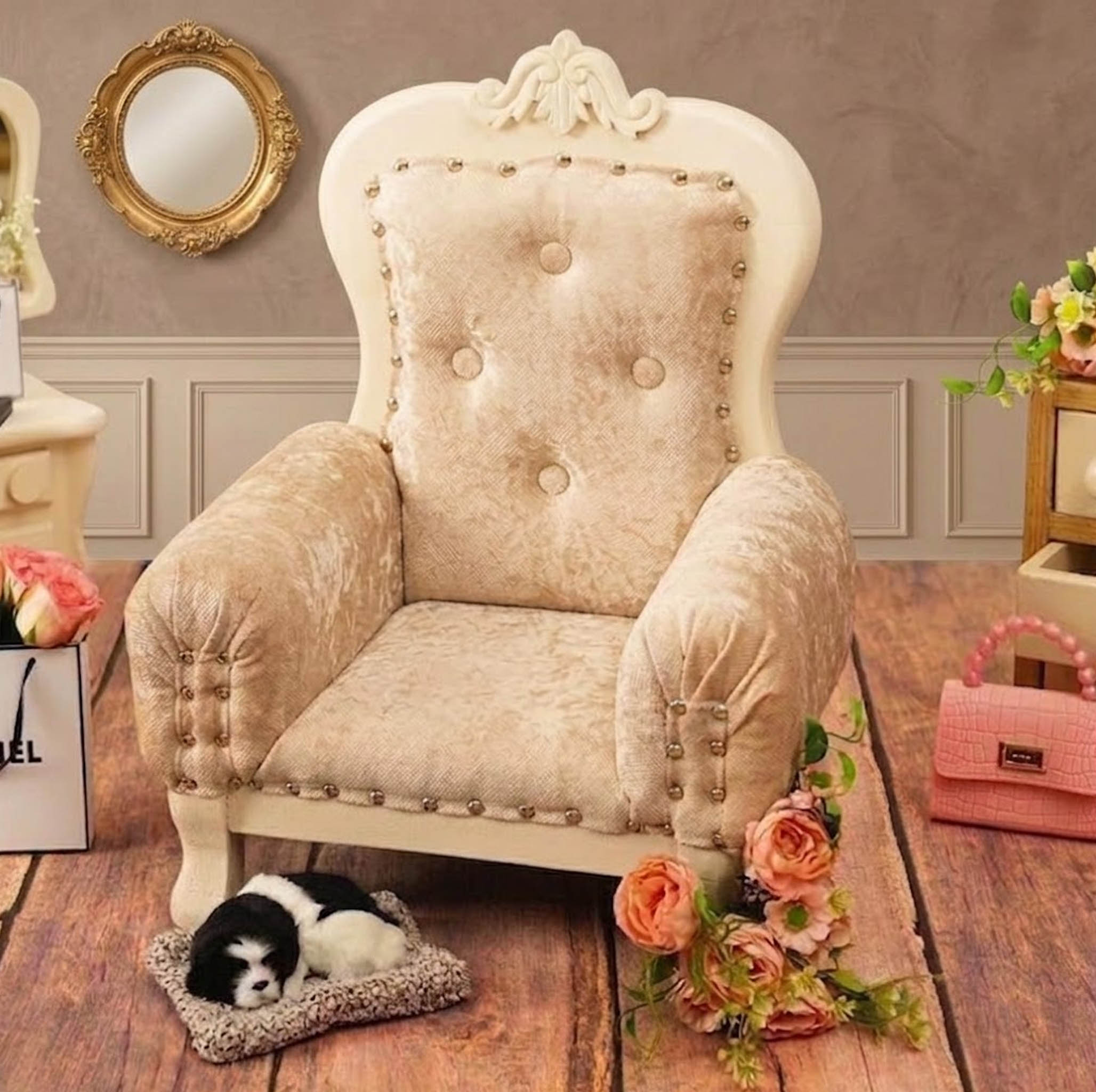 Vintage Traditional Sofa Baby Photoshoot Prop – Royal Executive Style for Adorable Baby Photography
